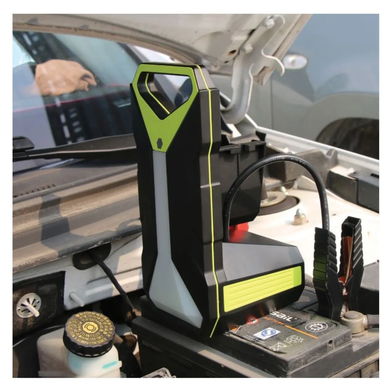 Avviatore Emergenza 2000A + Powerbank Pj-2