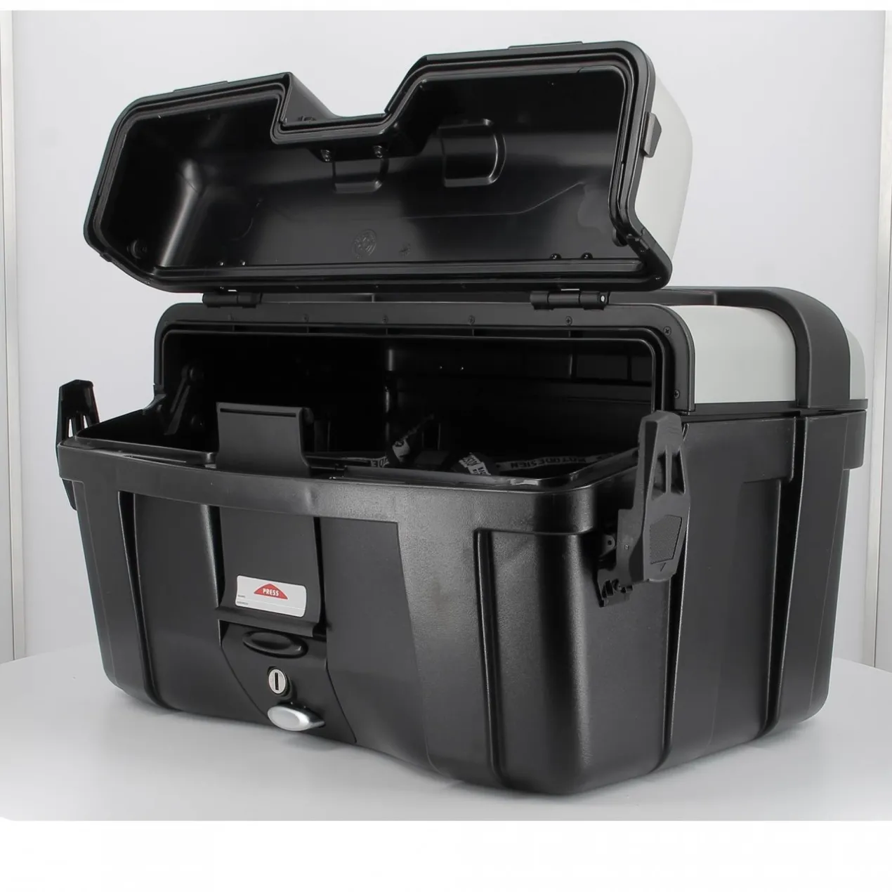 Valigia Givi Trk46n Trekker Con Alluminio 46lt.